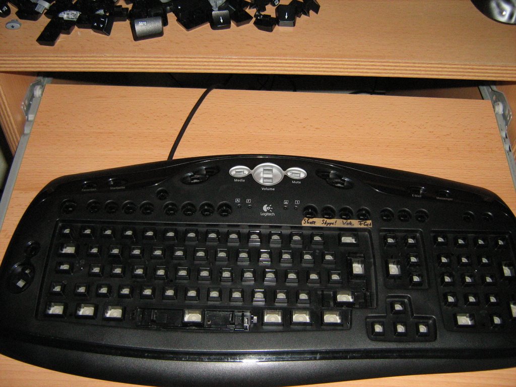 Schmutzige Tastatur ohne Tasten